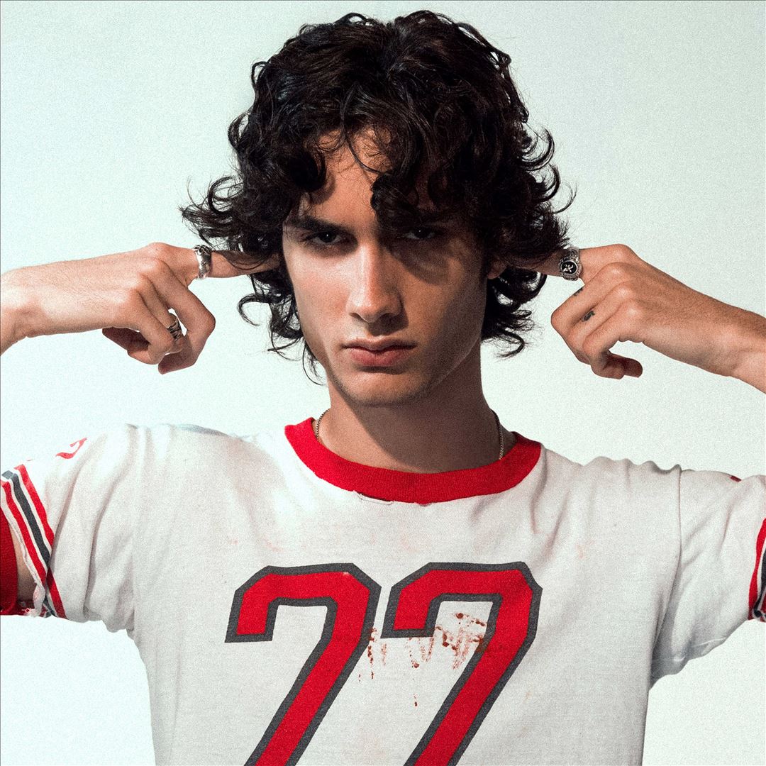 I Barely Know Her cover art