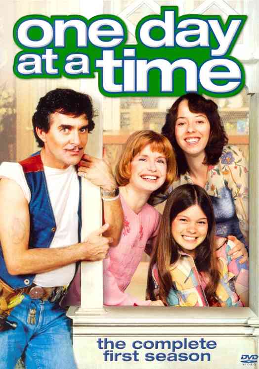 ONE DAY AT A TIME DVD:1ST SEASON cover art