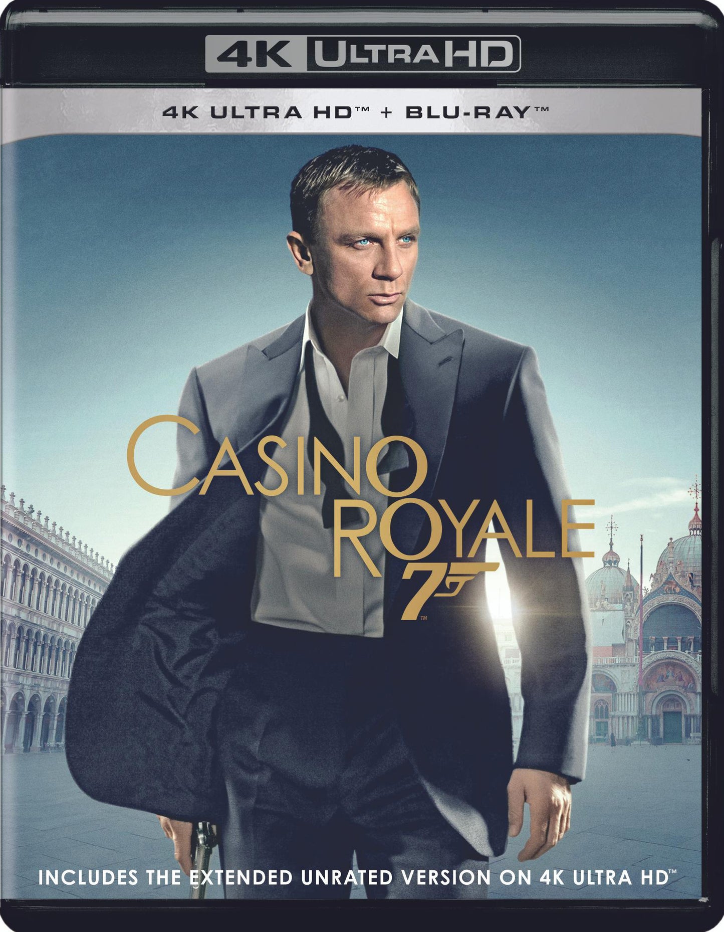 Casino Royale [4K Ultra HD Blu-ray/Blu-ray] cover art