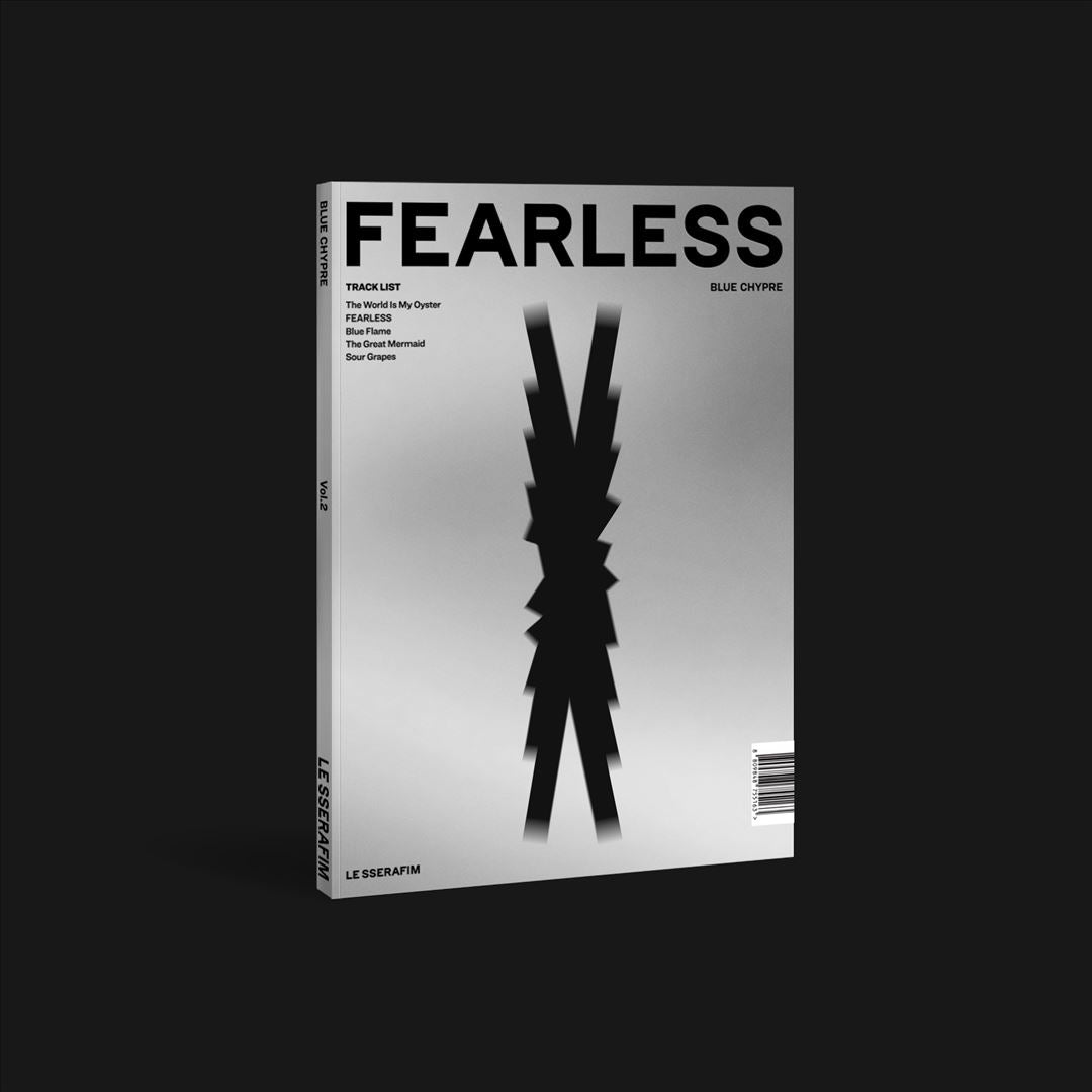 1st Mini Album 'FEARLESS' [BLUE CHYPRE Ver.] cover art