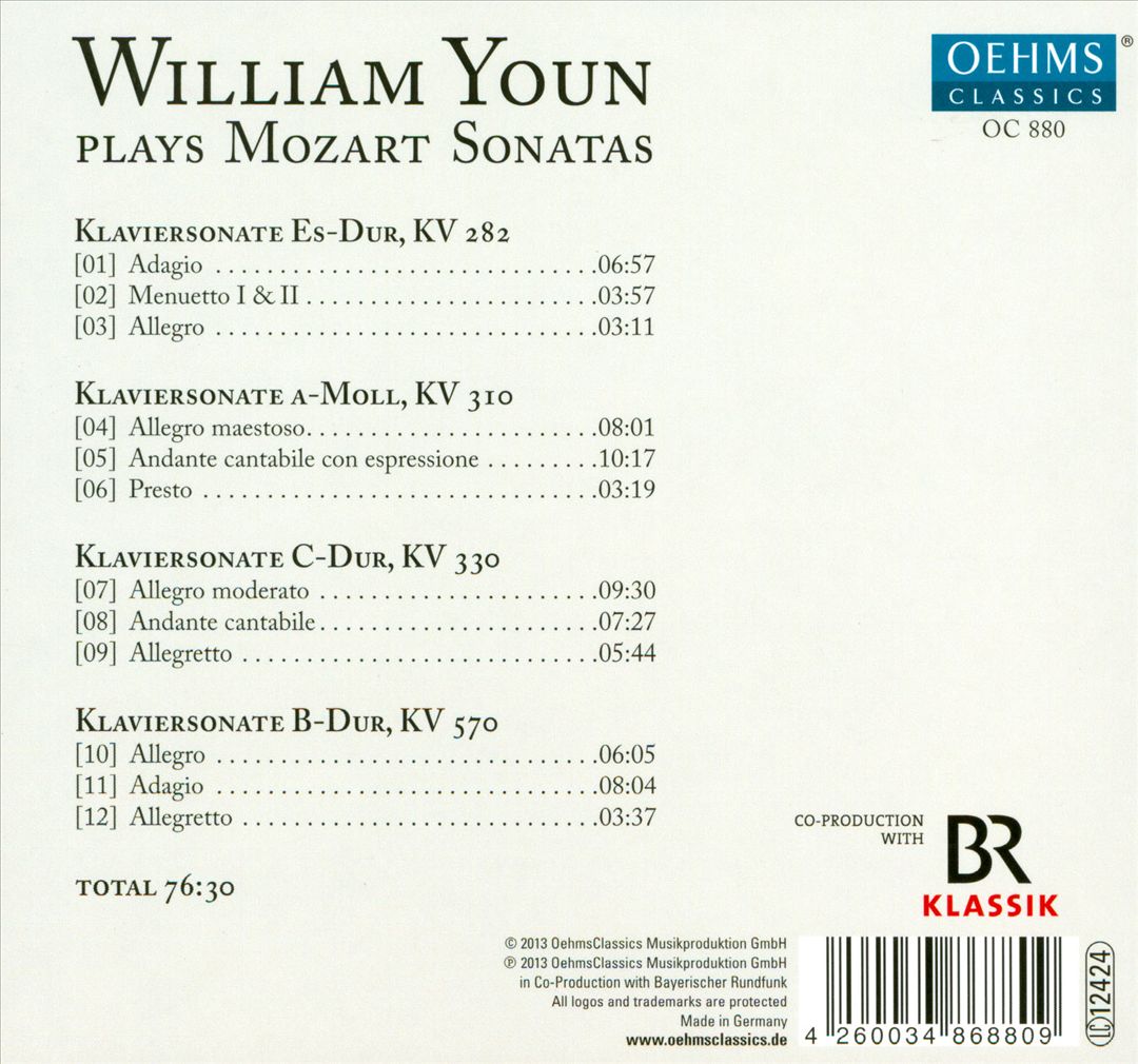 William Youn plays Mozart Sonatas cover art