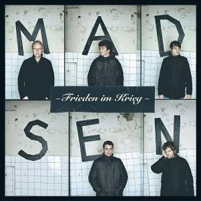 Frieden im Krieg [Bonus Track] cover art