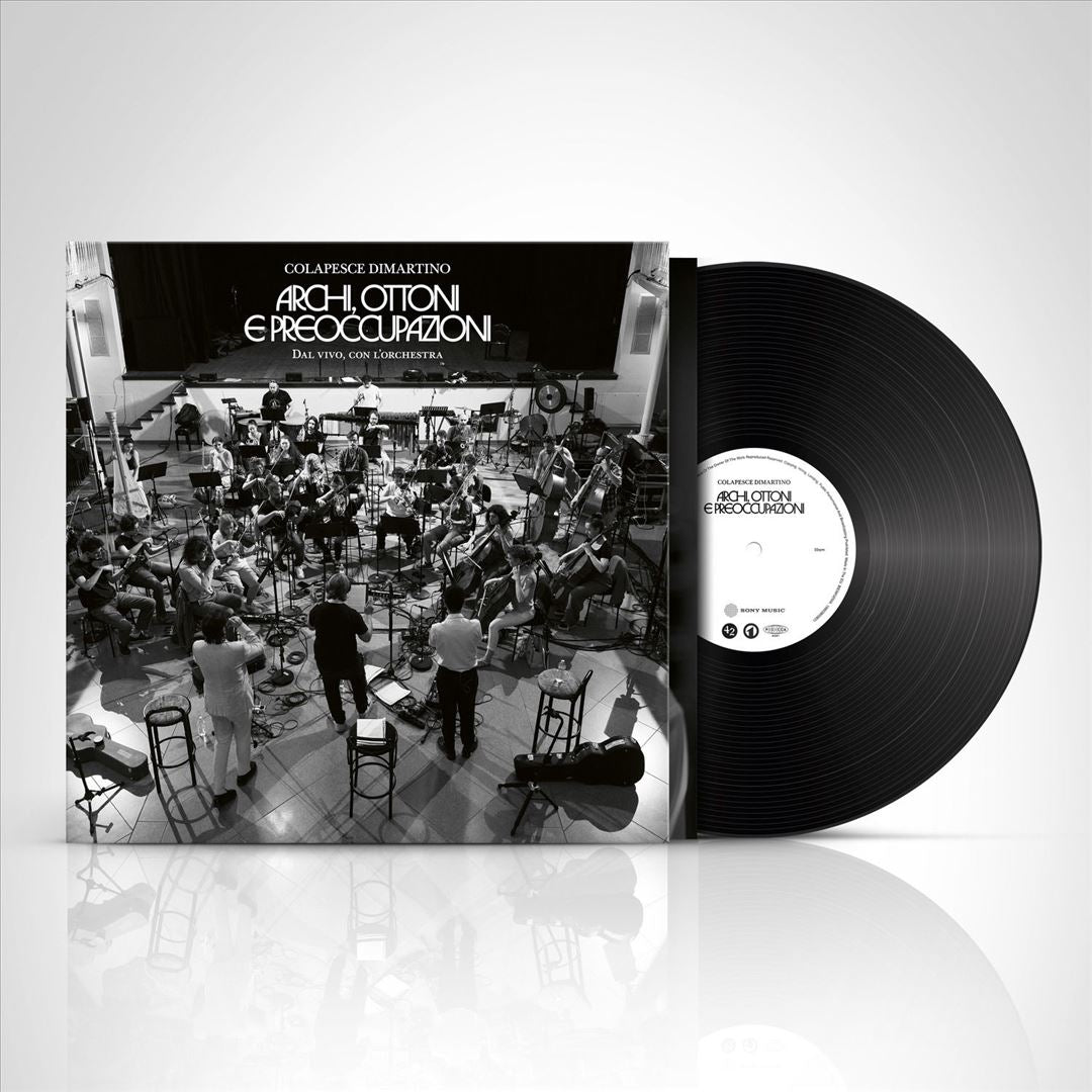 Archi, ottoni e preoccupazioni. Colapesce Dimartino dal vivo con l'orchestra cover art