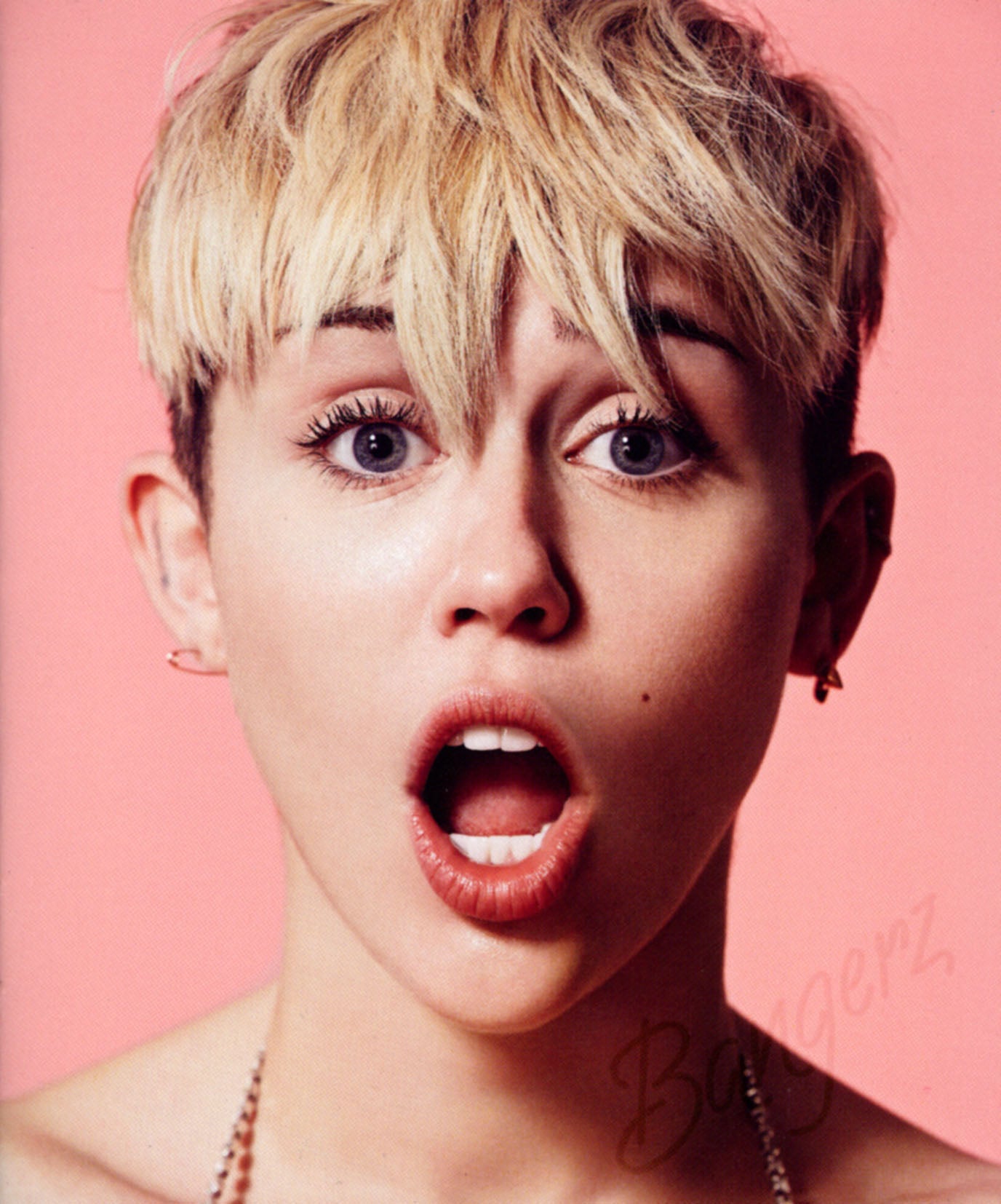 Bangerz Tour cover art
