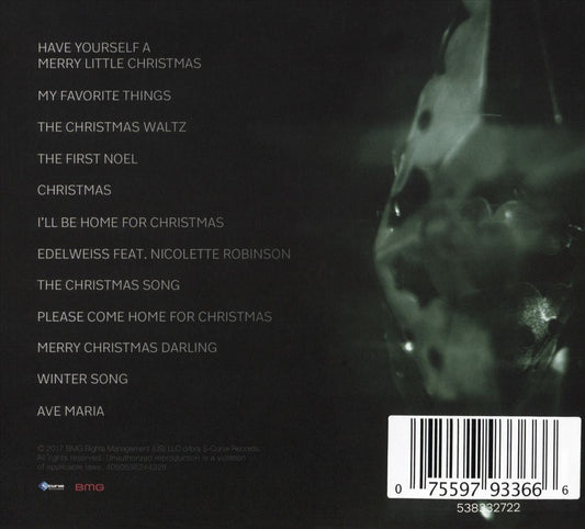 Simply Christmas [Deluxe Edition] [1 CD] cover art