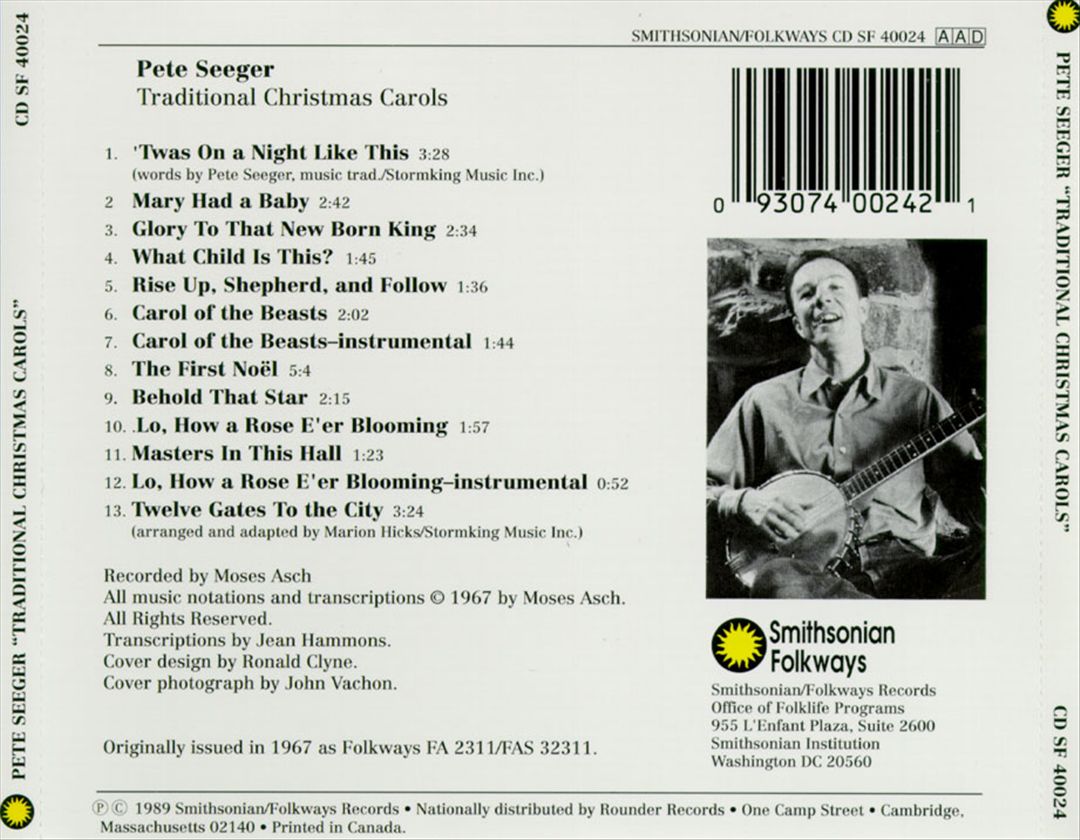 Sings Traditional Christmas Carols cover art