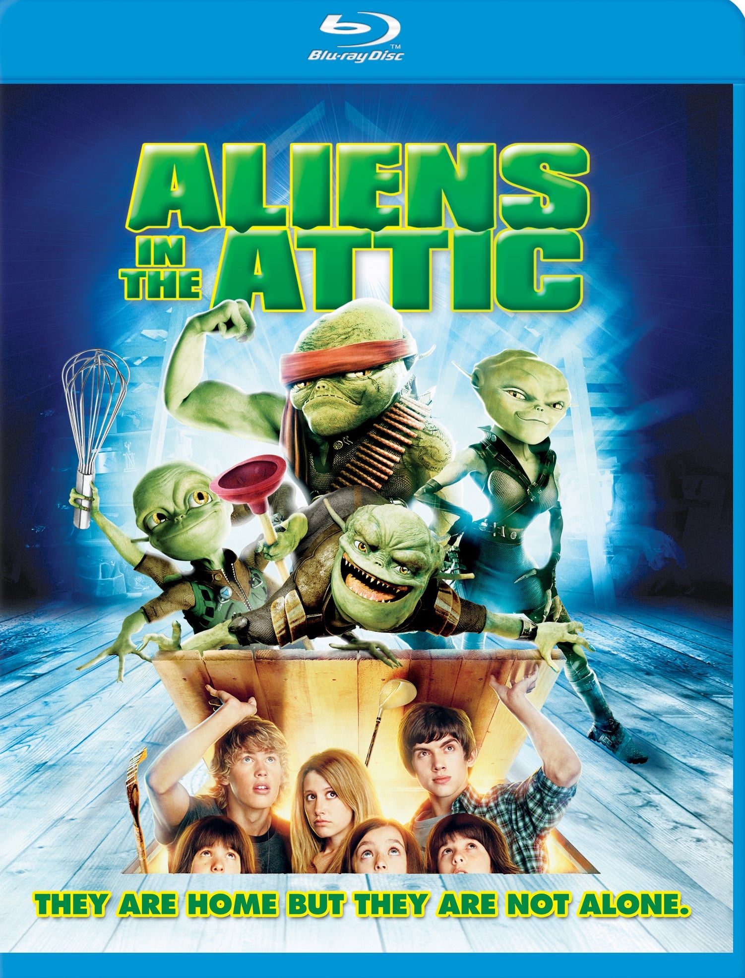Aliens in the Attic [Blu-ray] cover art