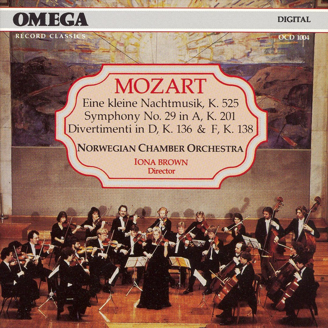Mozart: Eine kleine Nachtmusik; Symphony No. 29; Divertimenti cover art
